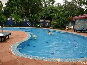 Retreat Anjuna Resort Buitenkant foto